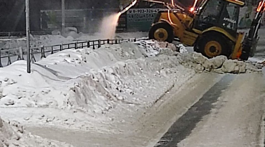 МУП Городское хозяйство занимаются расчисткой территорий от снега