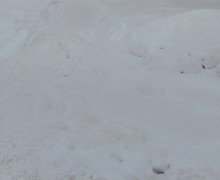 Снег и гололед у Сбербанка