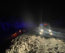 Все выходные автоинспекторы оказывали помощь автолюбителям